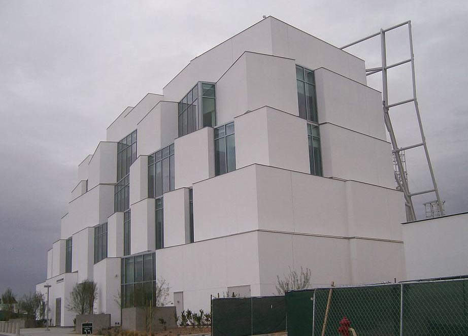 Das Bild zeigt die Forschungseinrichtung der Gehry-Klinik