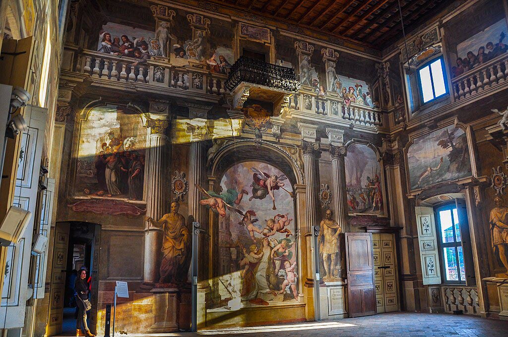 Bild zeigt den Festsaal des Palazzo Borromeo