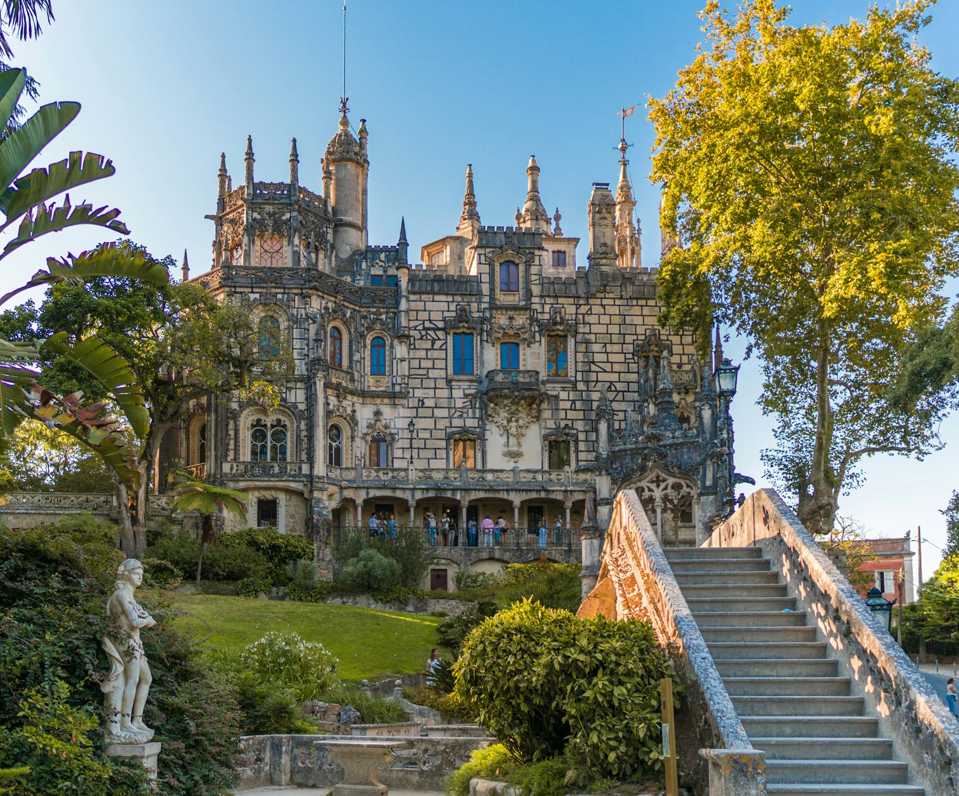 Das Bild zeigt das Haupthaus der Quinta da Regaleira